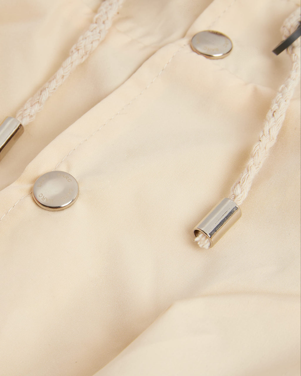 Yellow Raincoat For Dog With Fastening Silver Poppers